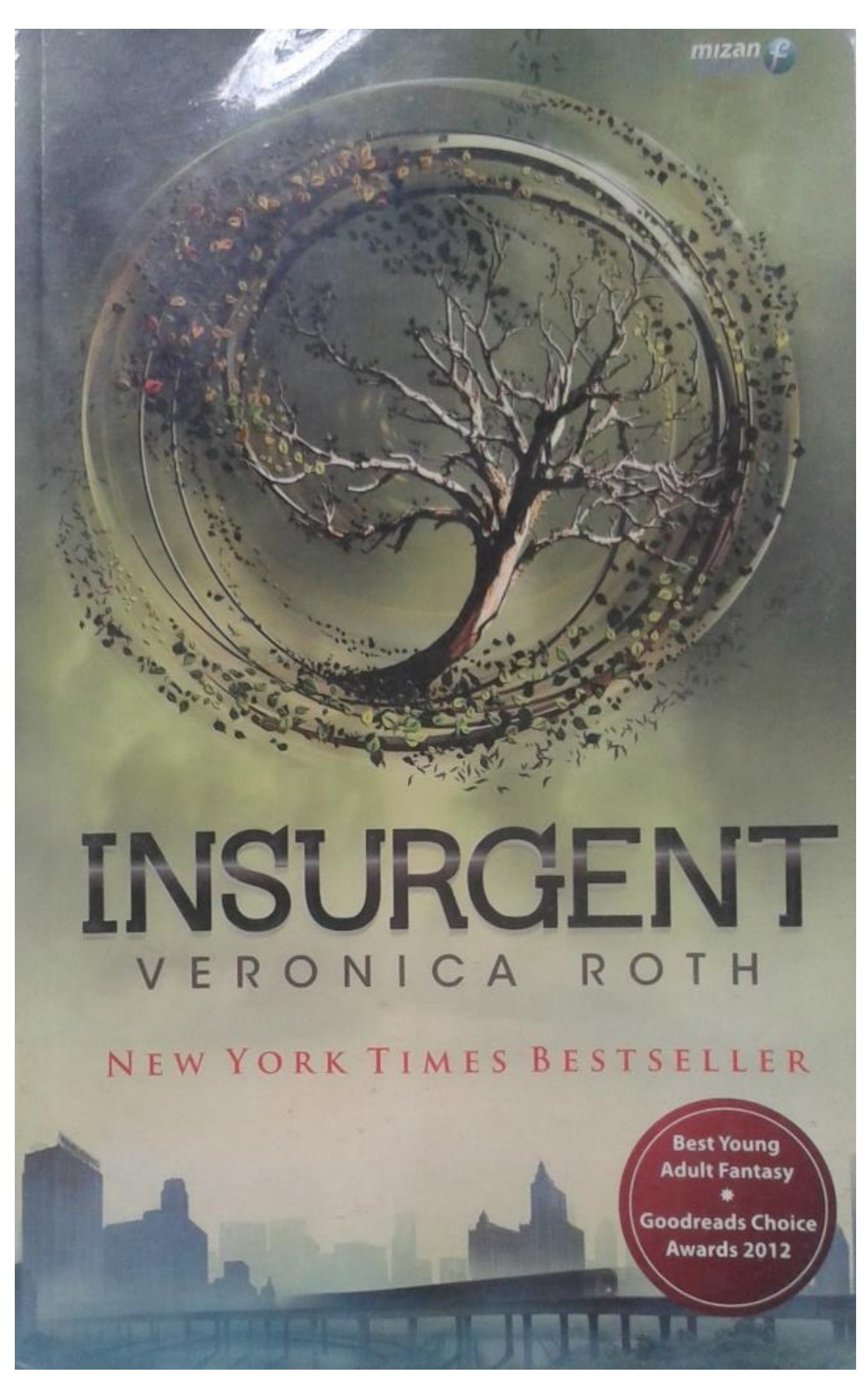 Veronica Roth Insergent 🍒Veronica Roth - Insurgent